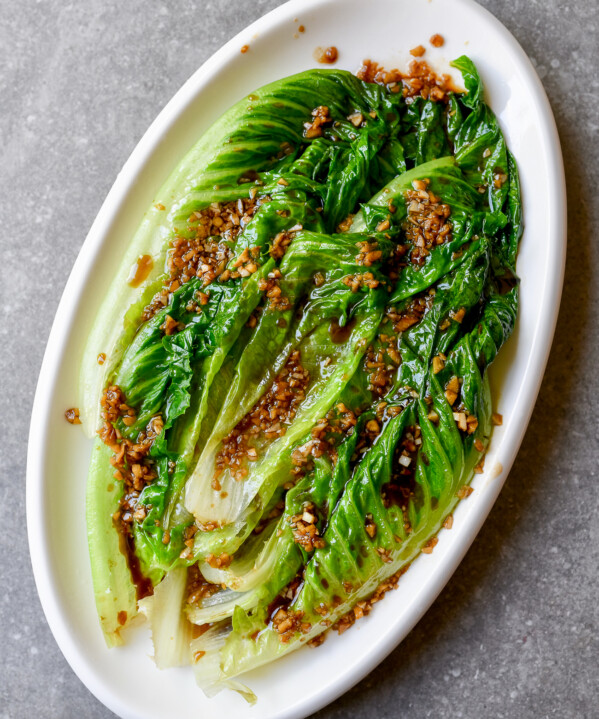 Chinese-style Cooked Lettuce with Oyster Sauce and Garlic