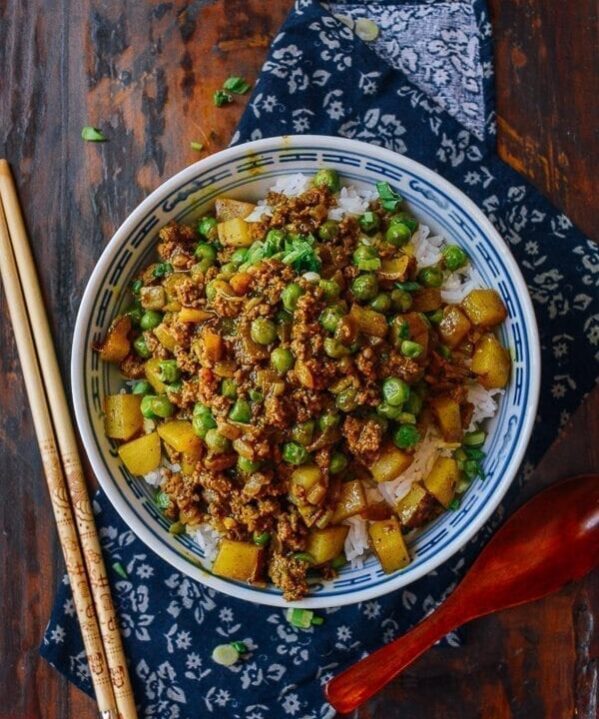 Easy Curry Beef Rice Bowls, by thewoksoflife.com