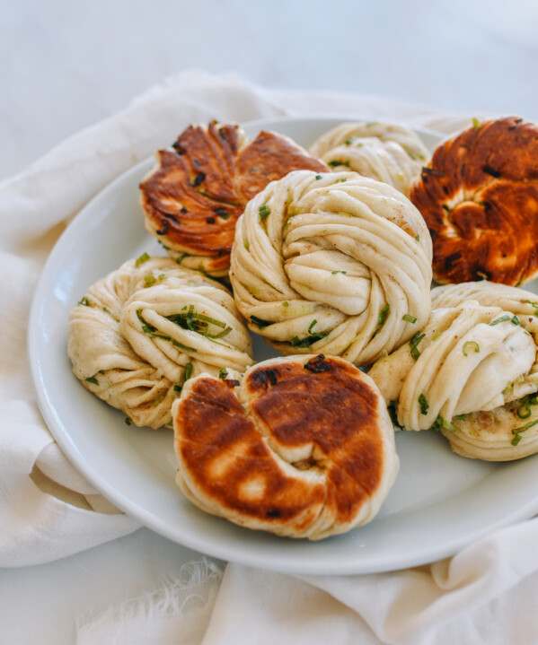 Hua Juan - Chinese Flower Rolls or Scallion Buns