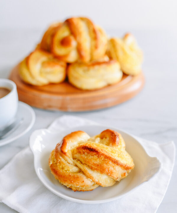 Baked Inside Out Hong Kong Coconut Buns