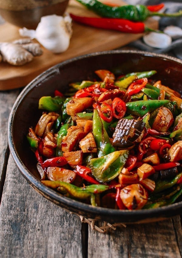 Spicy King Oyster Mushroom Stir-fry, thewoksoflife.com