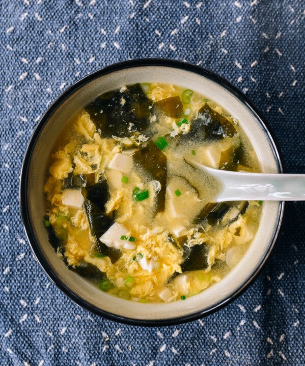 Easy Miso Soup with Egg and Tofu