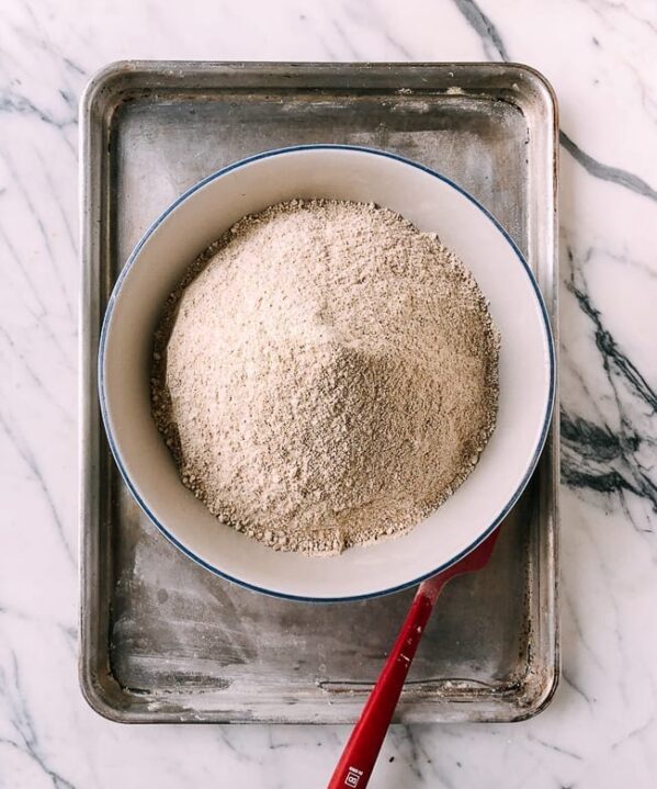 Multigrain flour mix, thewoksoflife.com