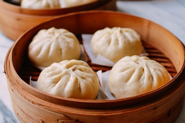 Steamed baozi, thewoksoflife.com