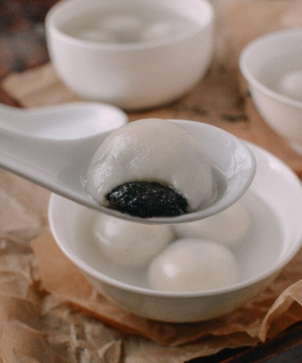 Tang Yuan (Sweet Rice Balls with Black Sesame Filling), by thewoksoflife.com