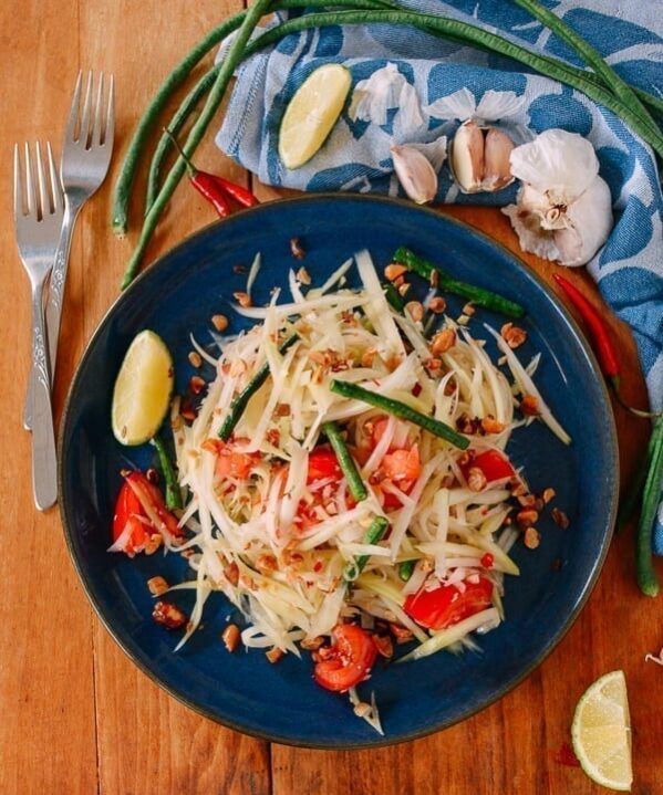 Thai Green Papaya Salad, thewoksoflife.com